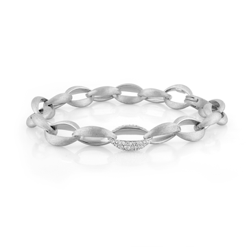 18kt Matte Polish Oval Diamond Bracelet