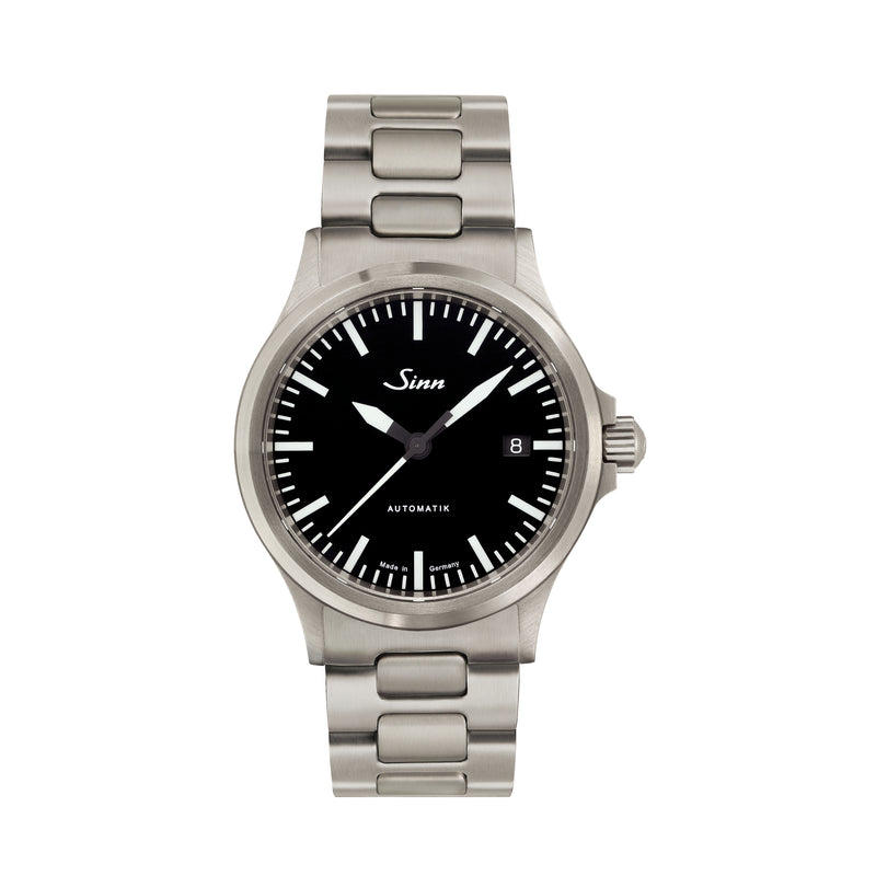 Sinn 556 I H-Link Bracelet Watch