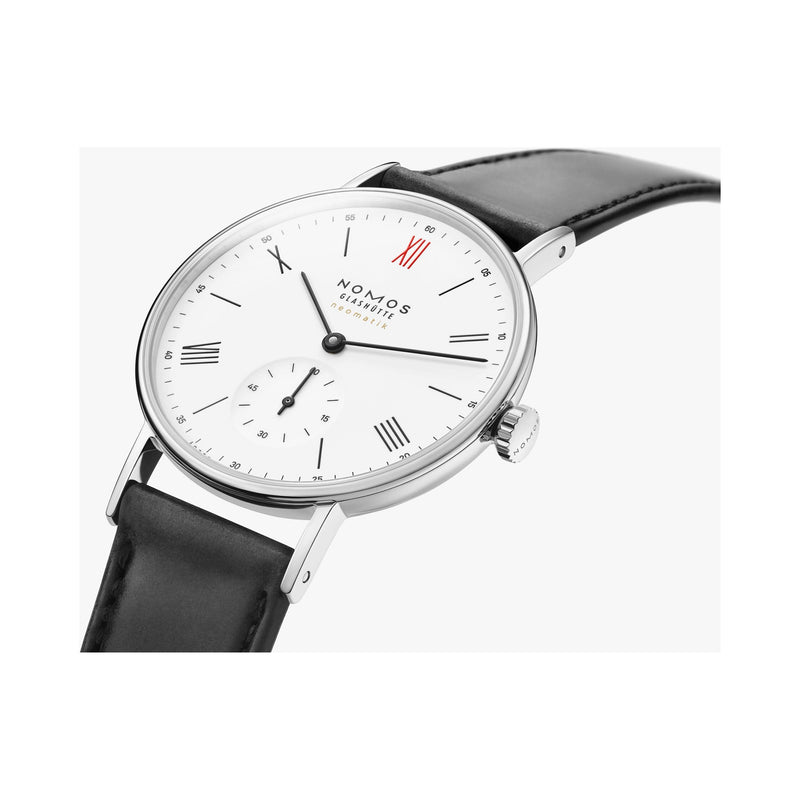 NOMOS Glashütte Ludwig neomatik für Ärzte ohne Grenzen 282.S2