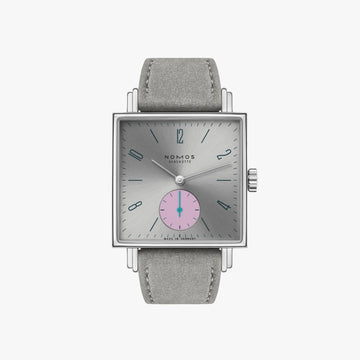 NOMOS TETRA – DIE UNERREICHBARE 477
