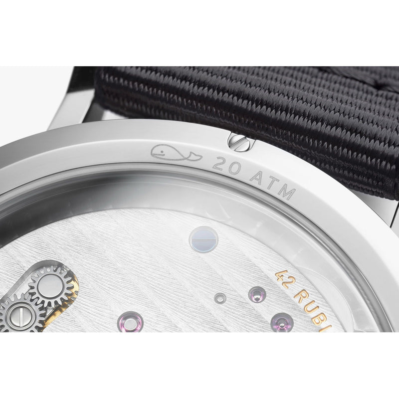 NOMOS Ahoi Neomatik 38 Date 525