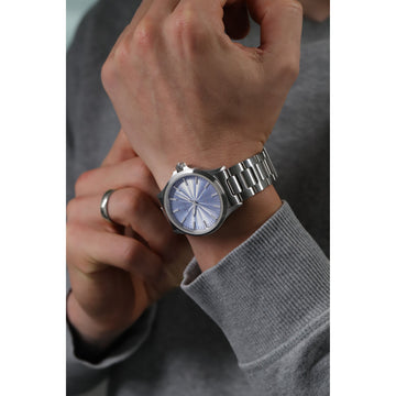 Sinn 556 Ice Blue Limited Edition 556.0121 H Bracelet Fine Adjustment