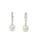 18kt White Gold Huggy Pearl Drop Diamond Earring