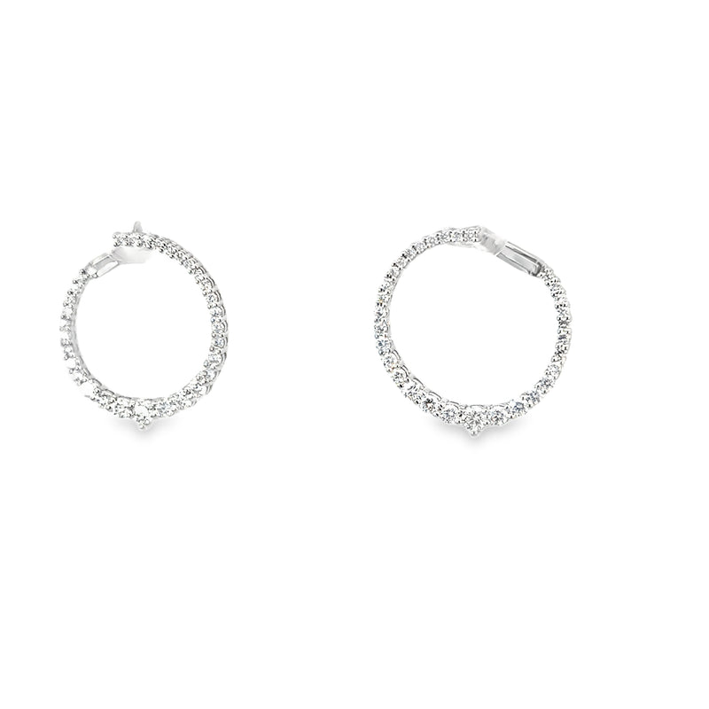 18kt White Gold Graduating Forward Facing Diamond Earrings