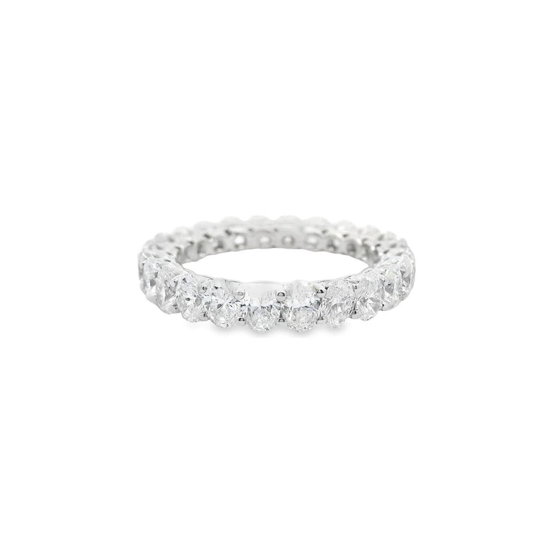 18kt White Gold Oval Cut Diamond Eternity Band