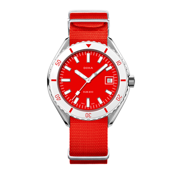 CLASSIC CREATIONS X DOXA SUB 200 CANADA LIMITED EDITION