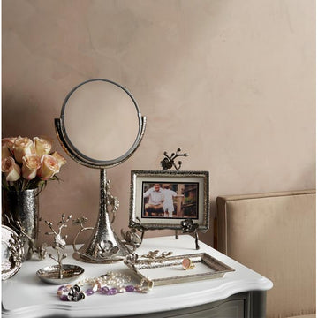 Michael Aram White Orchid Ring Catch