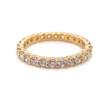 18kt Yellow Gold Shared Claw Diamond Band